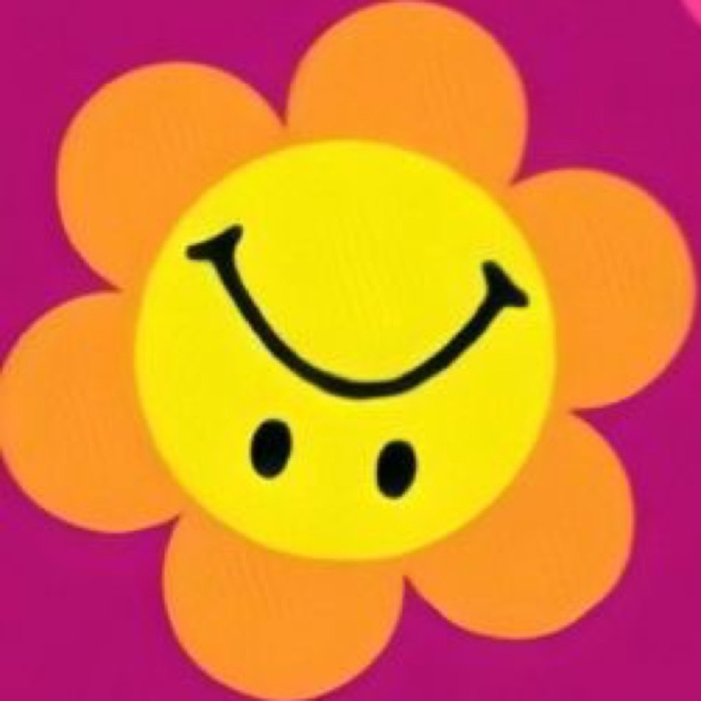 Meet your Posher, Valeria